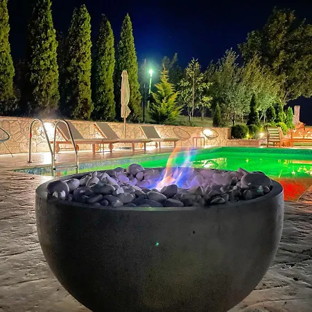 Club12 Pool House