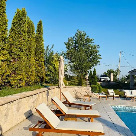 Villa Club12 Pool House Cacak